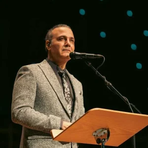 علیرضا قربانی پرواز قوها