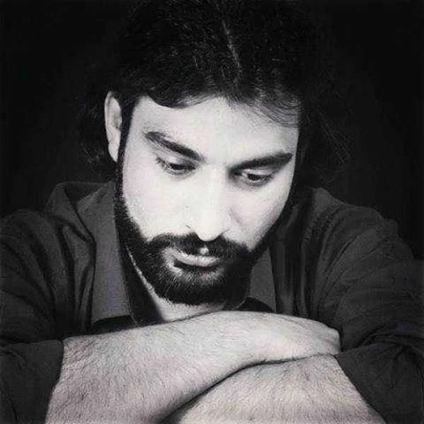 دانلود آهنگ ناصر عبداللهی بنام گل خاکستری